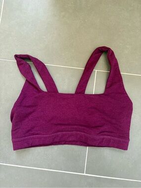 Isla Movement Staple Bra M